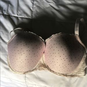 Victoria’s Secret dream angels bra